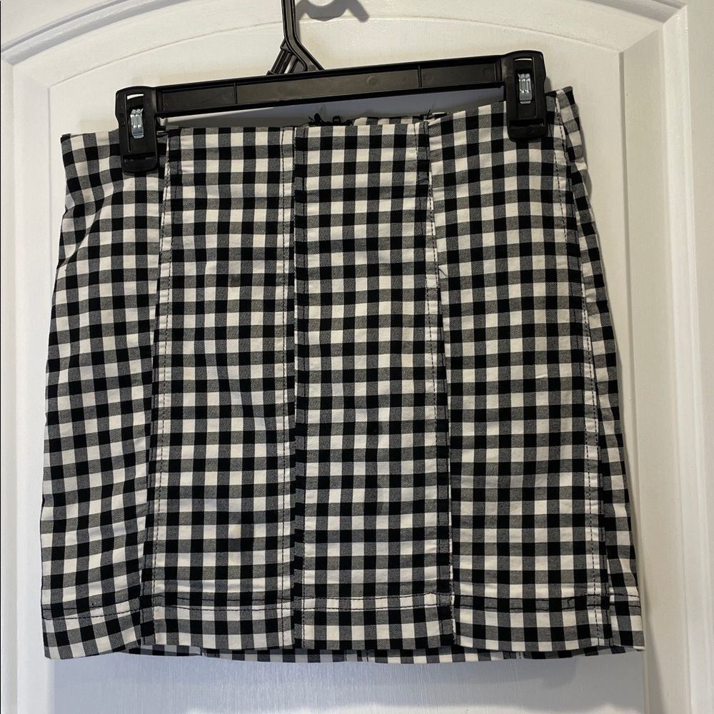 Free People Black and White Checkered Skirt size 4
